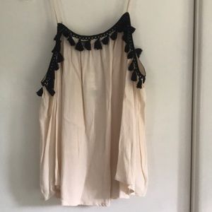 Brand new frill top